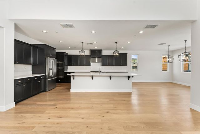 3166 Sofia Dr, Lincoln, CA 95648
