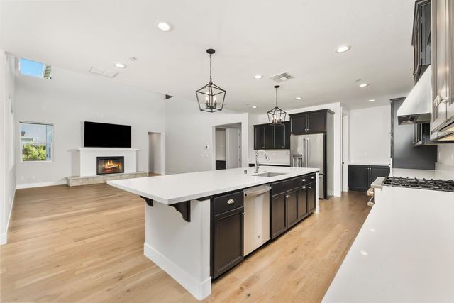 3166 Sofia Dr, Lincoln, CA 95648