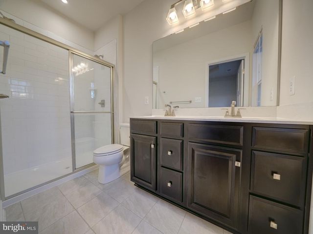 10722 HIDDEN RIDGE DR, Columbia, MD 21044