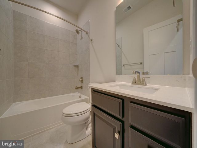 10722 HIDDEN RIDGE DR, Columbia, MD 21044