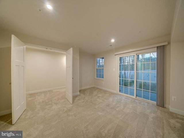 10722 HIDDEN RIDGE DR, Columbia, MD 21044