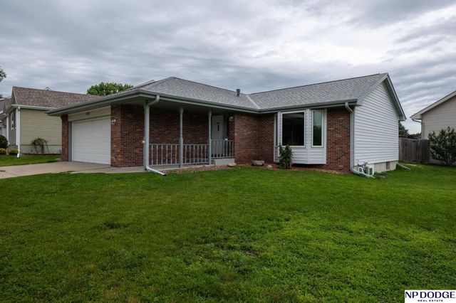 4820 Bunker Hill Road, Lincoln, NE 68521