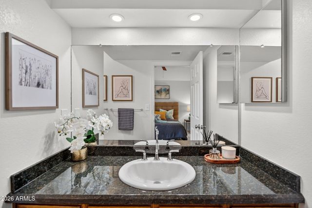 4330 W KIMBERLY Way, Glendale, AZ 85308