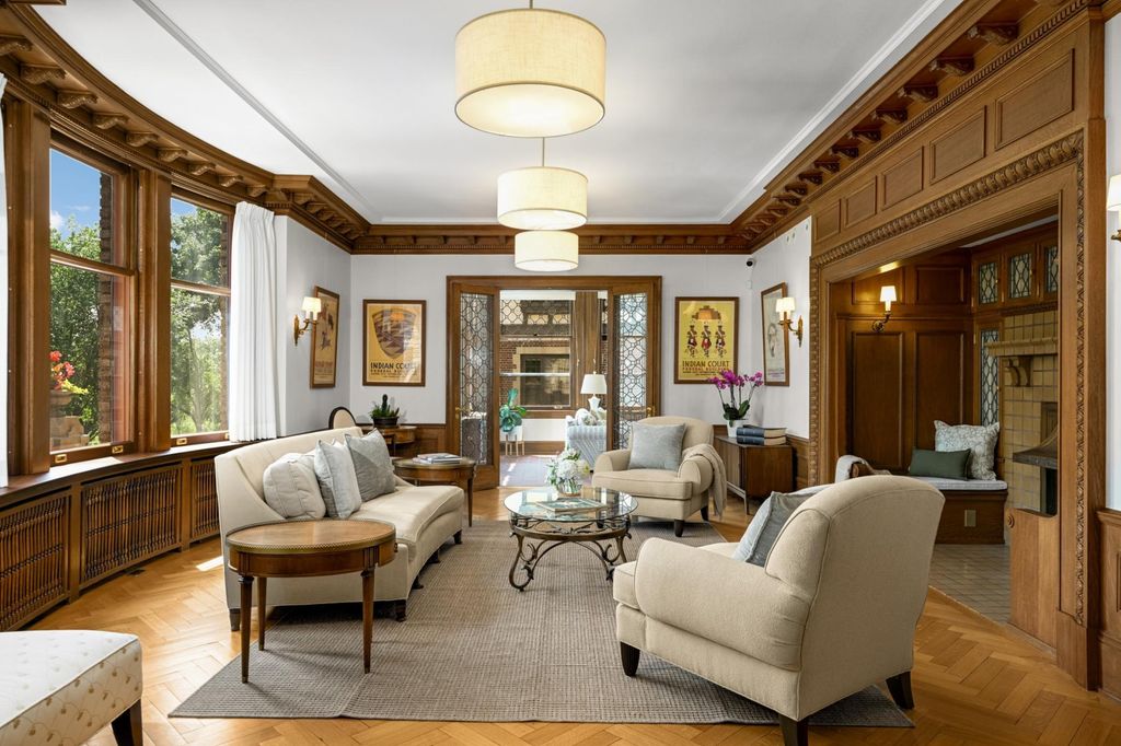 2224 W Lake Of The Isles Parkway, Minneapolis, MN 55405 — photo 3