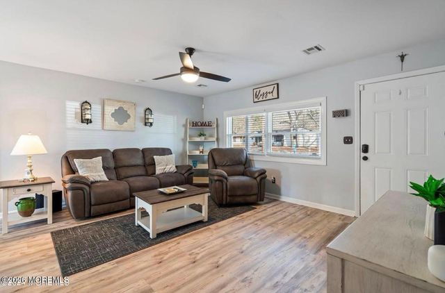 209 Sinclair Avenue, Lanoka Harbor, NJ 08734