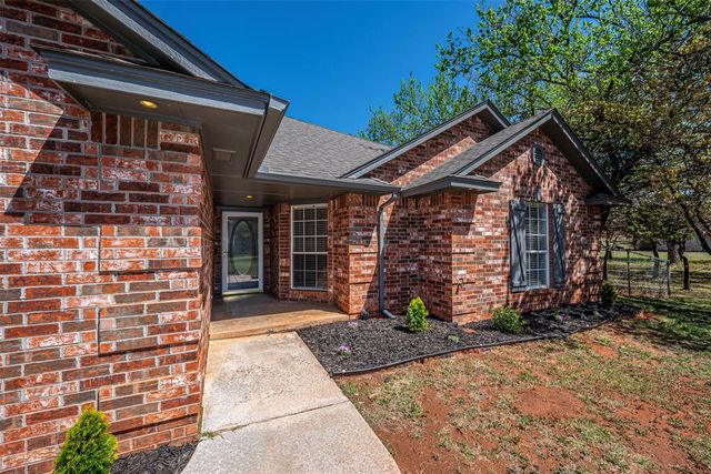 5615 Spring Haven Drive, Blanchard, OK 73010