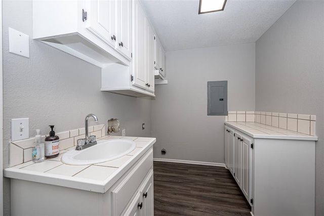 5615 Spring Haven Drive, Blanchard, OK 73010