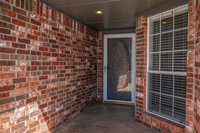 5615 Spring Haven Drive, Blanchard, OK 73010