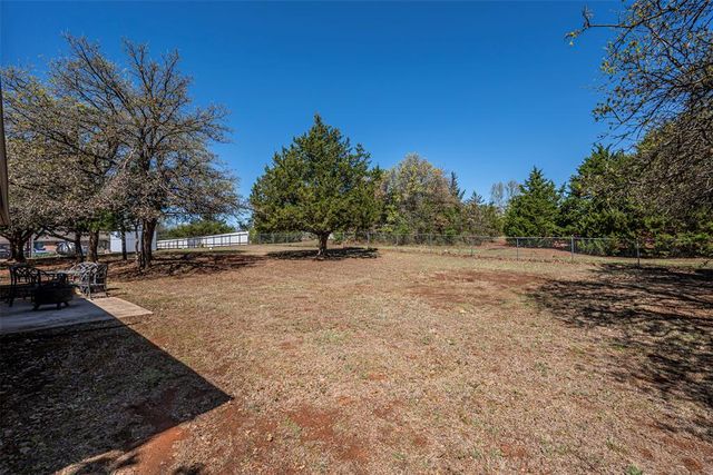5615 Spring Haven Drive, Blanchard, OK 73010