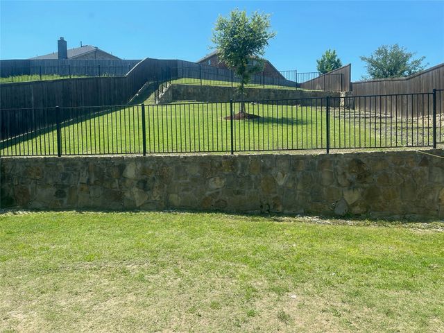 1200 Gibson Drive, Melissa, TX 75454