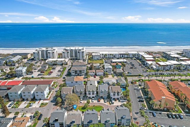 2236 2ND Street S, Jacksonville Beach, FL 32250