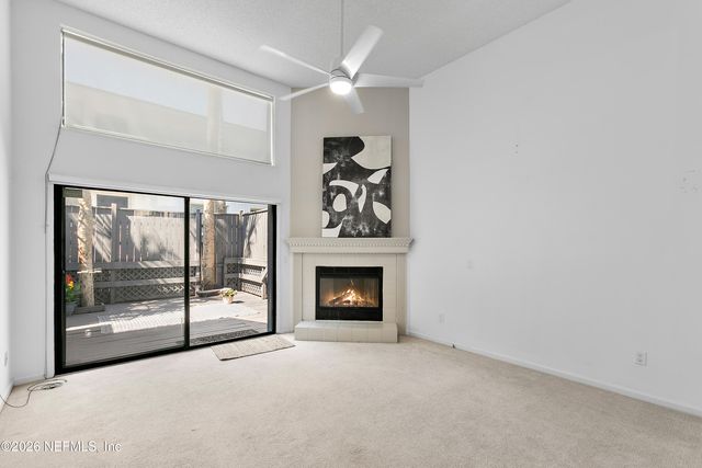 2236 2ND Street S, Jacksonville Beach, FL 32250