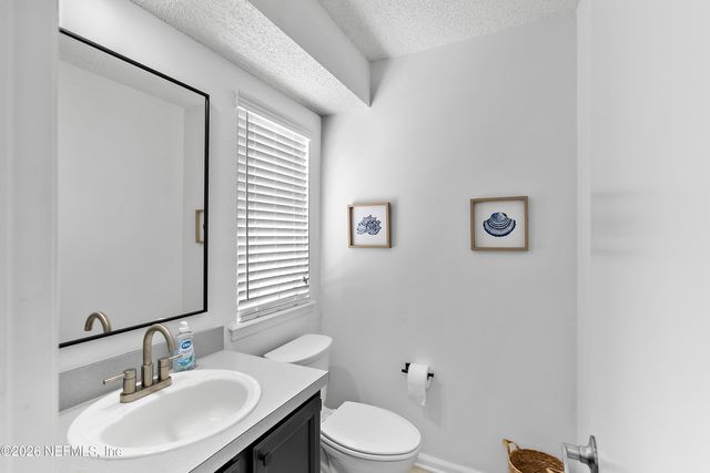 2236 2ND Street S, Jacksonville Beach, FL 32250