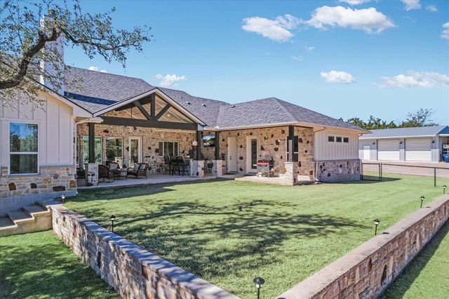 224 Foust DR, Liberty Hill, TX 78642