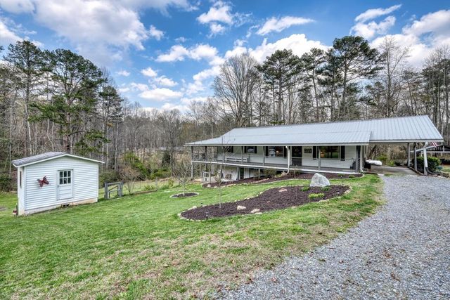 399 Pack Creek Road, Blue Ridge, GA 30513