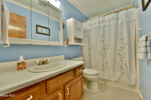 128 Pilling Drive, Fonda, NY 12068