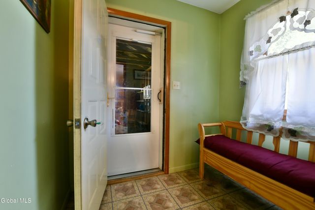 128 Pilling Drive, Fonda, NY 12068