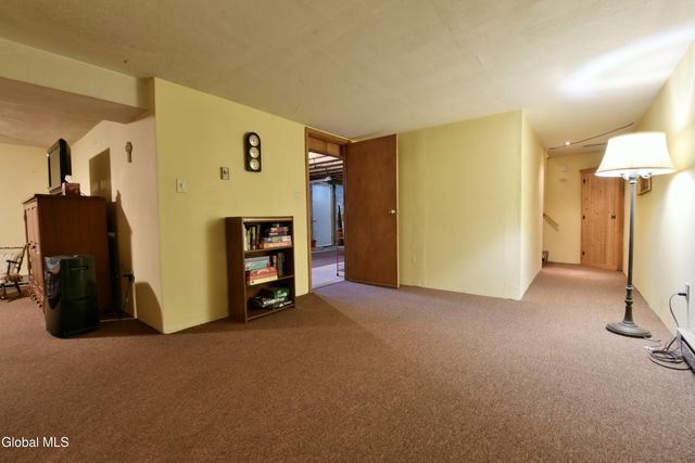 128 Pilling Drive, Fonda, NY 12068