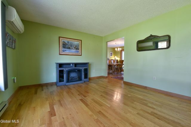 128 Pilling Drive, Fonda, NY 12068