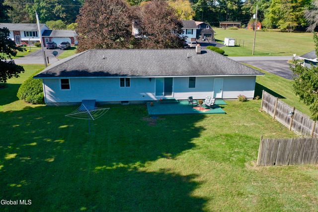 128 Pilling Drive, Fonda, NY 12068