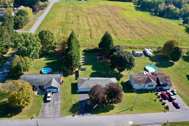 128 Pilling Drive, Fonda, NY 12068