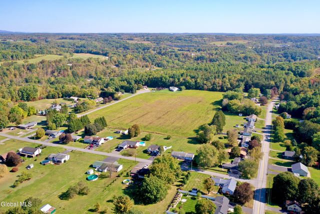 128 Pilling Drive, Fonda, NY 12068