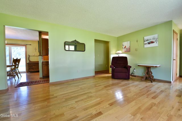 128 Pilling Drive, Fonda, NY 12068