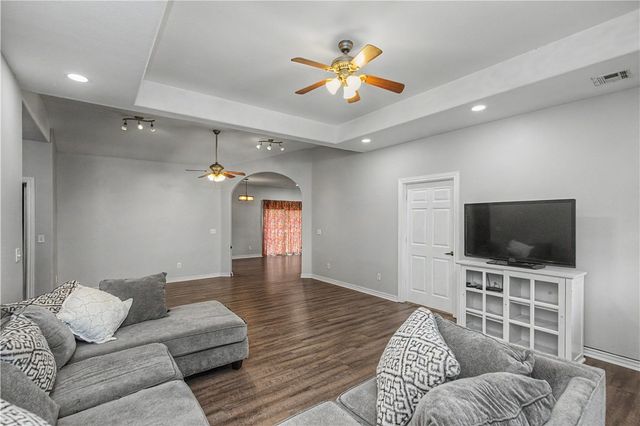 13095 Earl Road, Gravette, AR 72736