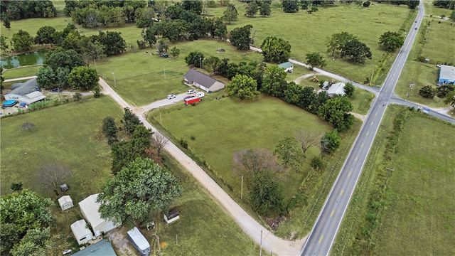 13095 Earl Road, Gravette, AR 72736