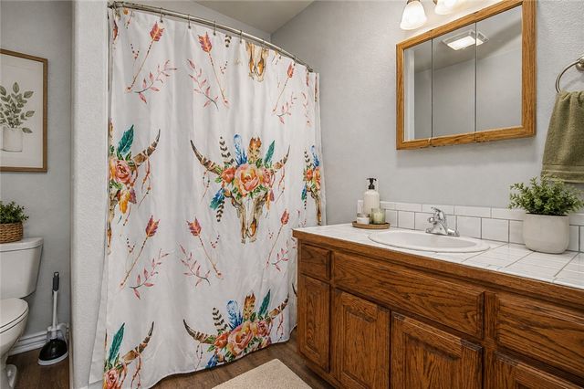 13095 Earl Road, Gravette, AR 72736