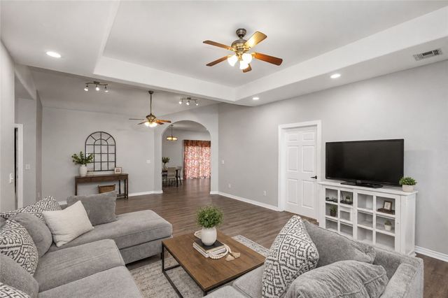 13095 Earl Road, Gravette, AR 72736