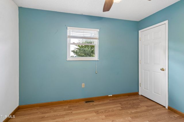 1046 Okrina Drive, Church Hill, TN 37642