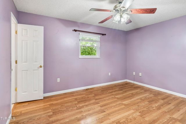 1046 Okrina Drive, Church Hill, TN 37642