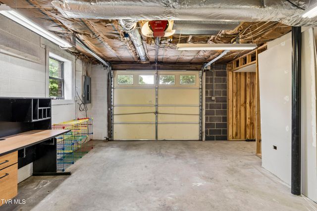1046 Okrina Drive, Church Hill, TN 37642