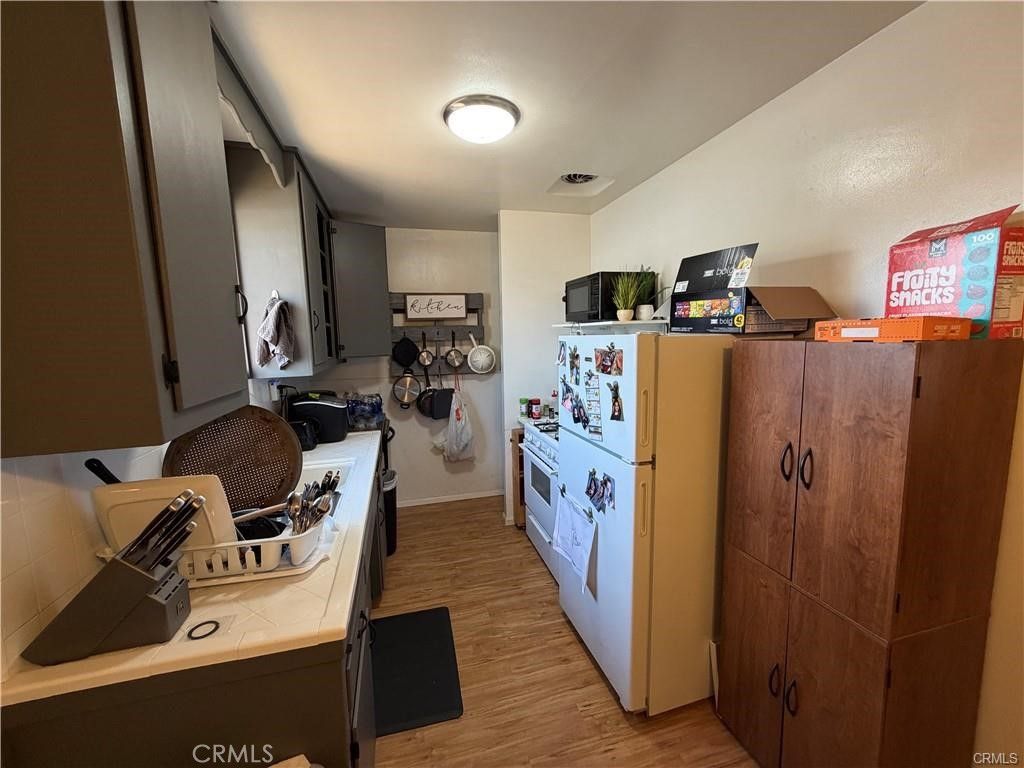 Image 17 of property listing at 24380 Ironwood, Moreno Valley, CA 92557