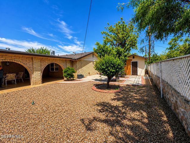 7116 ORANGE TREE Lane, El Paso, TX 79915