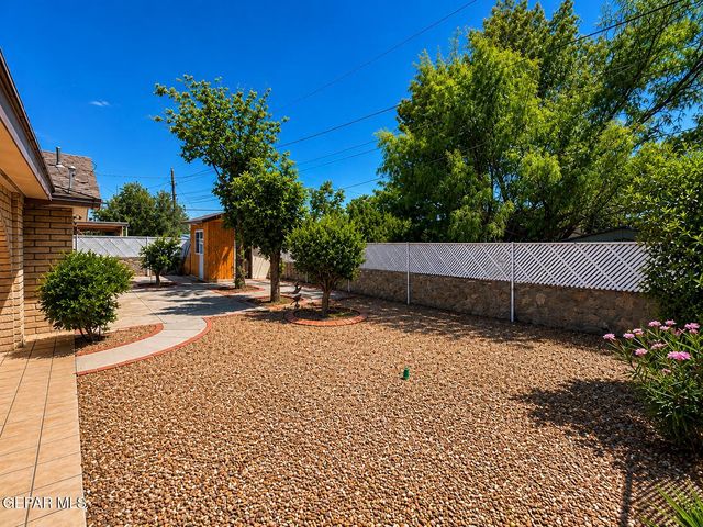 7116 ORANGE TREE Lane, El Paso, TX 79915