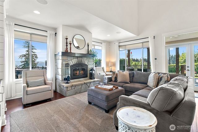 4717 127th Avenue E, Edgewood, WA 98372