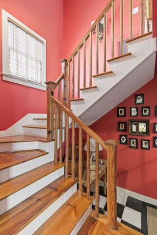 143 Live Oak Drive, Mount Pleasant, SC 29464