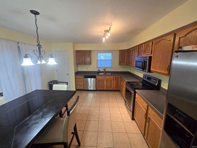 604 Stockdale Drive, Lafayette, IN 47909