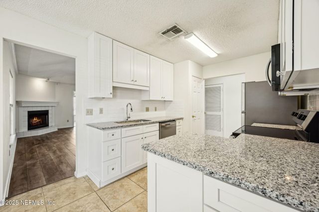 12141 RUNNING BROOK Drive, Jacksonville, FL 32225