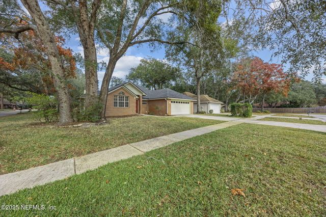 12141 RUNNING BROOK Drive, Jacksonville, FL 32225