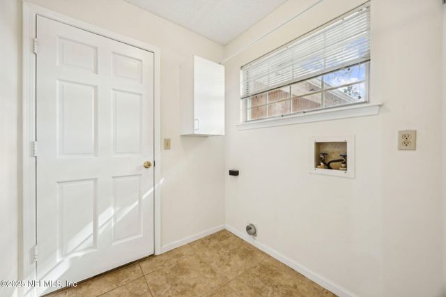 12141 RUNNING BROOK Drive, Jacksonville, FL 32225