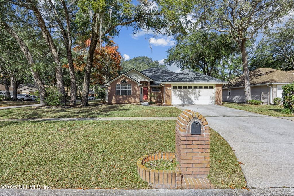 12141 RUNNING BROOK Drive, Jacksonville, FL 32225