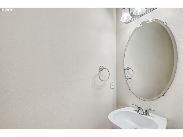 14835 Nw ELAINA Ln, Portland, OR 97229