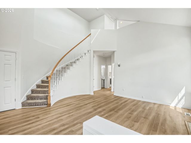 14835 Nw ELAINA Ln, Portland, OR 97229