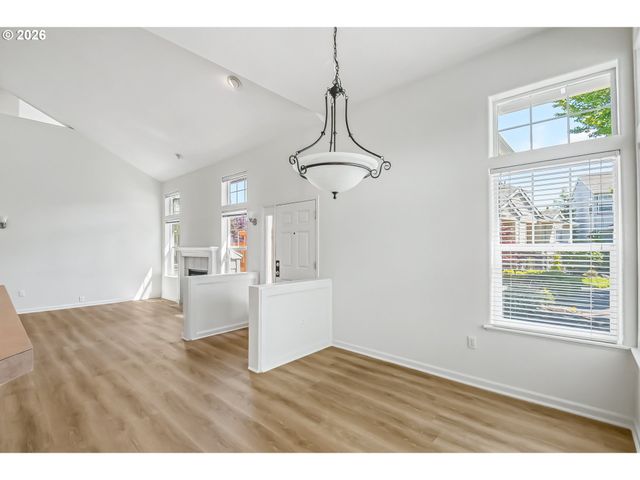 14835 Nw ELAINA Ln, Portland, OR 97229