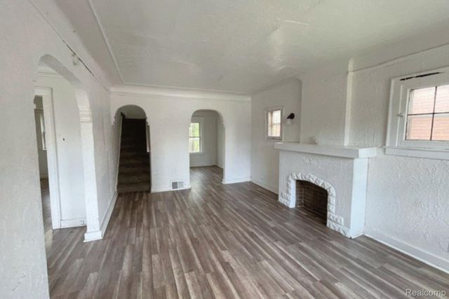 16153 Littlefield Street, Detroit, MI 48235