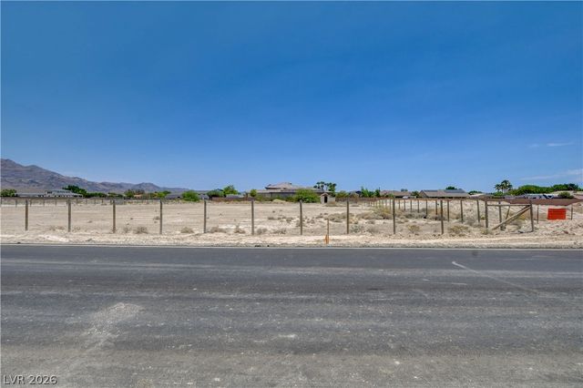 6465 Meisenheimer Avenue, Las Vegas, NV 89131