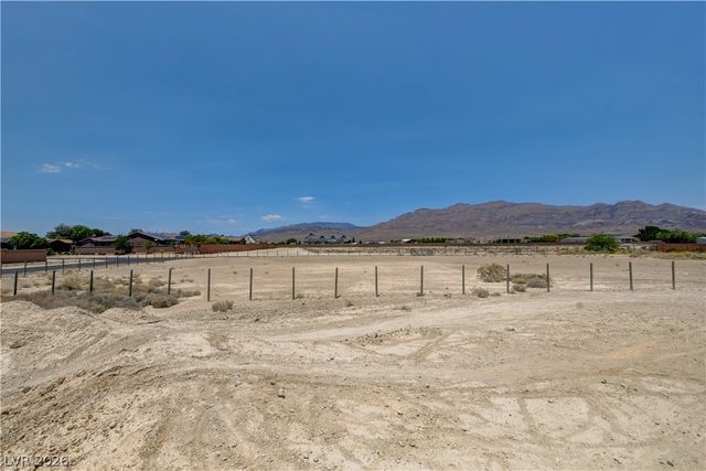 6465 Meisenheimer Avenue, Las Vegas, NV 89131